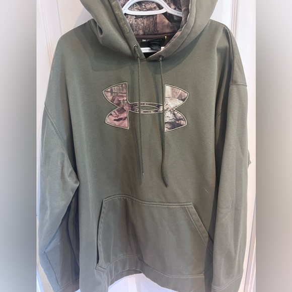 Under Armour Other - Mens under armour camo sweater hoodie